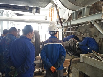 杨克纸机烘缸轴头磨损在线修复