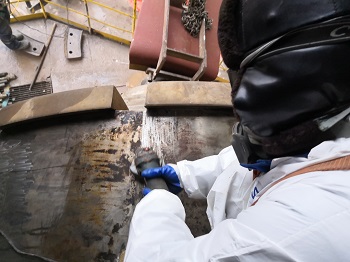 中联水泥史密斯立磨辊体磨损索雷技