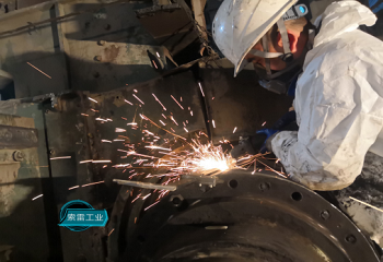 辊压机轴承位磨损原因分析及在线修