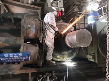 辊压机轴磨损现场快速修复应用索雷