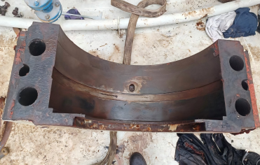 立磨摇臂轴承室磨损了如何现场修复